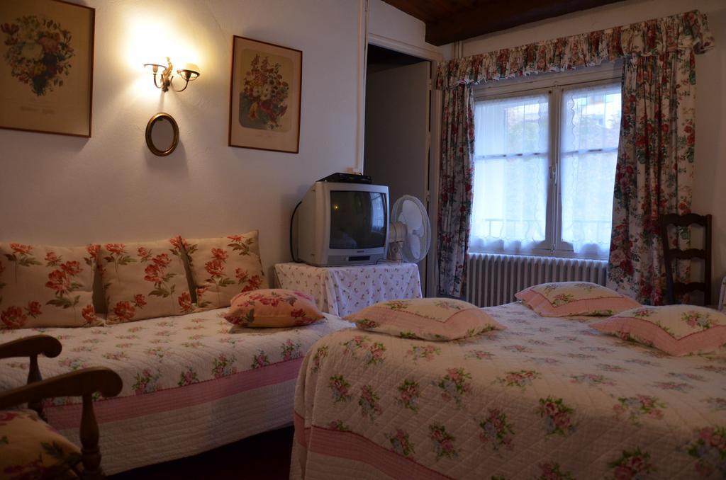 Auberge Du Lac Bauduen Eksteriør billede